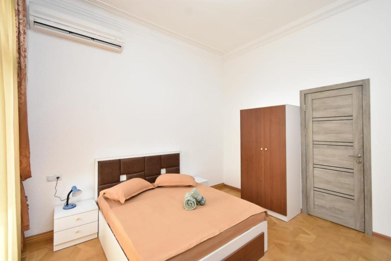 Guesthouses Opera يريفان المظهر الخارجي الصورة