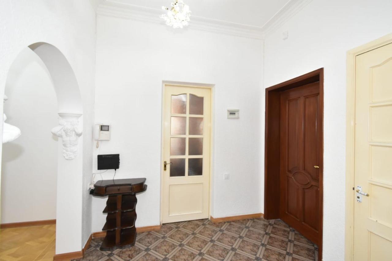 Guesthouses Opera يريفان المظهر الخارجي الصورة