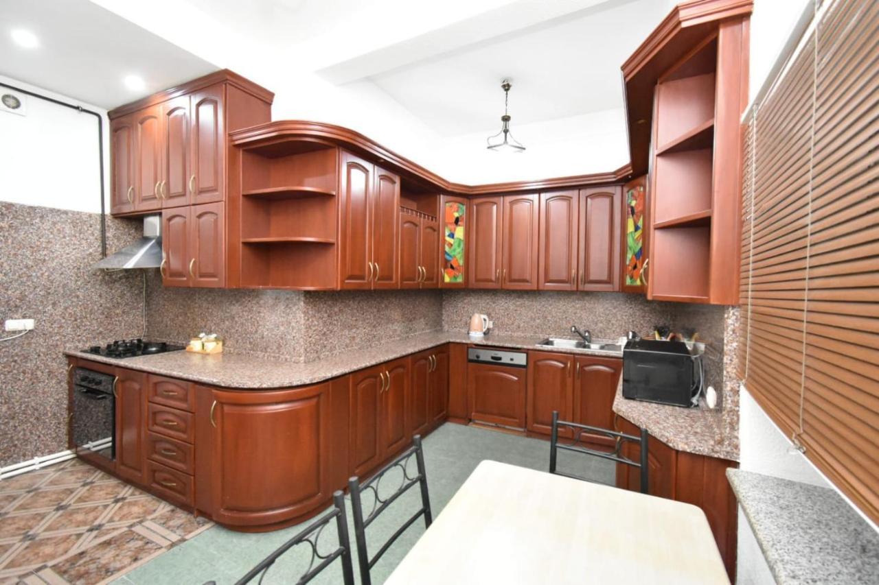 Guesthouses Opera يريفان المظهر الخارجي الصورة